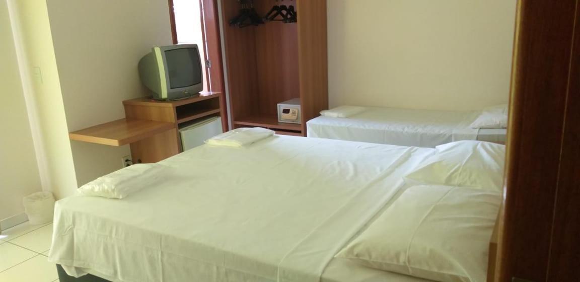 Hotel Golden Dolphin Grand Hotel 111 Caldas Novas Εξωτερικό φωτογραφία